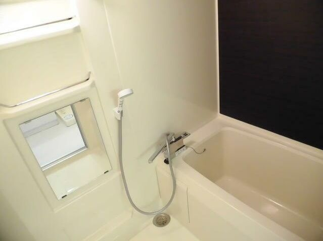 コスモリード駒沢大学の居間・リビング