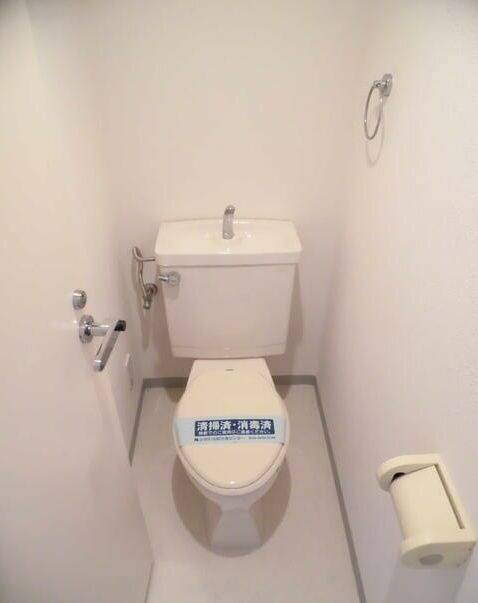 コスモリード駒沢大学の洗面所