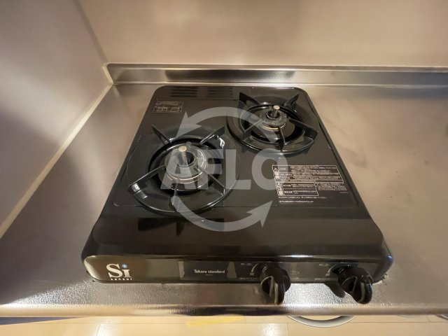 アーバンフラッツ心斎橋のキッチン|La Douceur心斎橋（ラドゥセール心斎橋）　コンロ