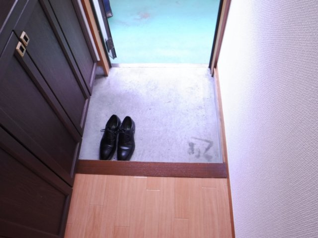 サンハイツ内藤の玄関|他のお部屋の参考写真となります。