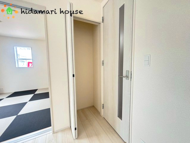 上尾市瓦葺　新築戸建　ブルーミング01の収納