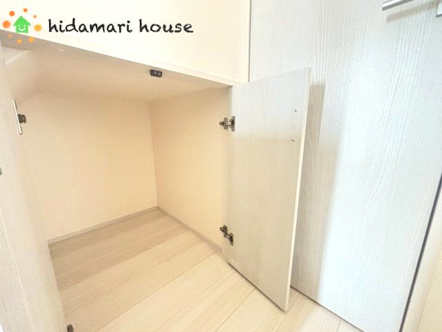 上尾市瓦葺　新築戸建　ブルーミング01の収納