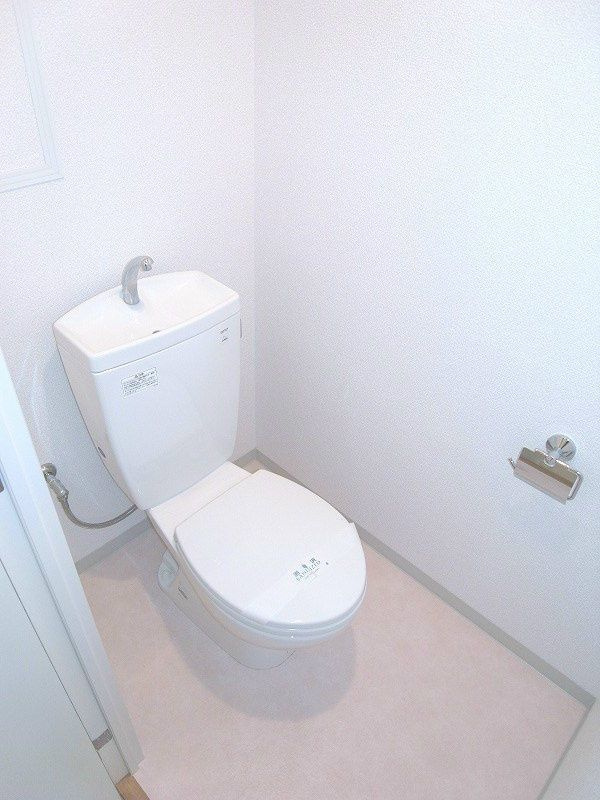 ラフィネＳ国分寺のトイレ