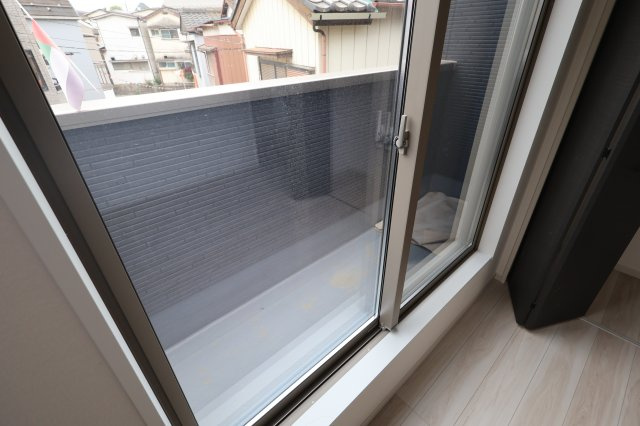 《仲介手数料無料》富士見市上沢３丁目8-21新築一戸建て2期FiTのバルコニー