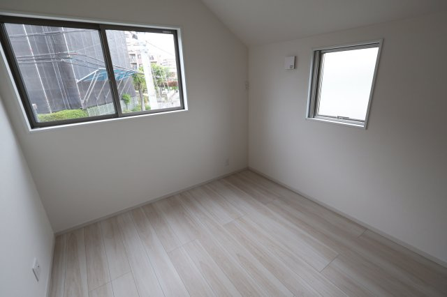《仲介手数料無料》富士見市上沢３丁目8-21新築一戸建て2期FiTの洋室|2階 5.25帖
