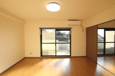 【内装】 | リファレンス下原