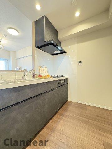 ライオンズマンション小岩第５のキッチン|ドキドキの新生活も、安心してスタート。ぴったりの住まいを見つけませんか？クランディアが一緒に住まい選びをサポートします‼　まずは、お気軽にお問合せください　＃クランディア