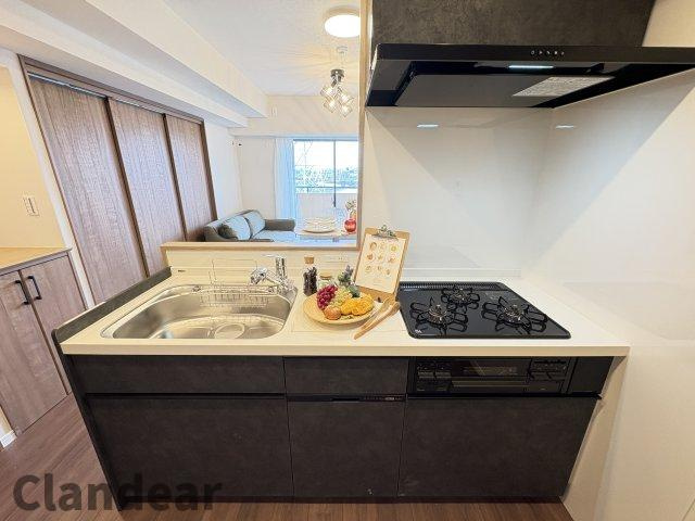 ライオンズマンション小岩第５のキッチン|ドキドキの新生活も、安心してスタート。ぴったりの住まいを見つけませんか？クランディアが一緒に住まい選びをサポートします‼　まずは、お気軽にお問合せください　＃クランディア