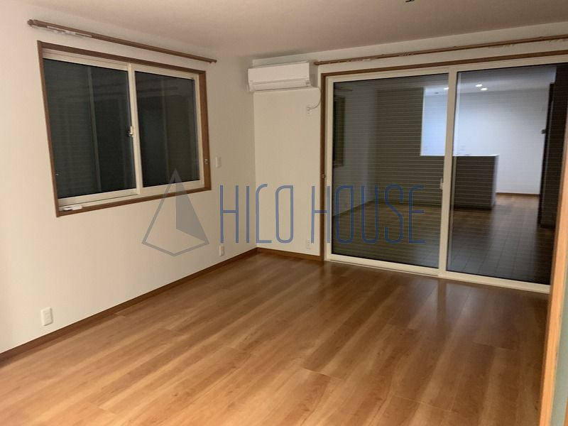 中新田戸建貸家　C棟の居間・リビング