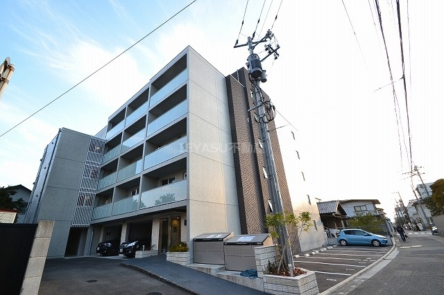 ヴィラ博丈庚午北の外観