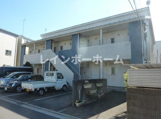 フラワーハイツの外観