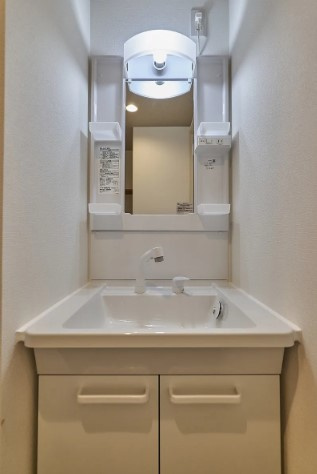 アルクメルベーユの洗面所|同タイプの写真になります。