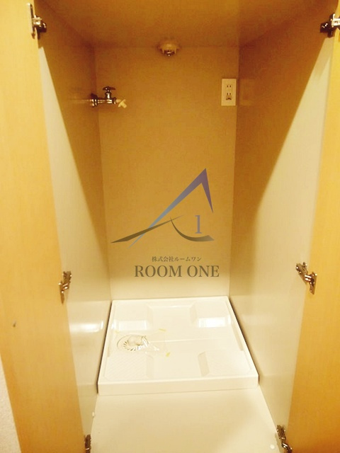 ルーブル千鳥町の設備|洗濯機置き場です。