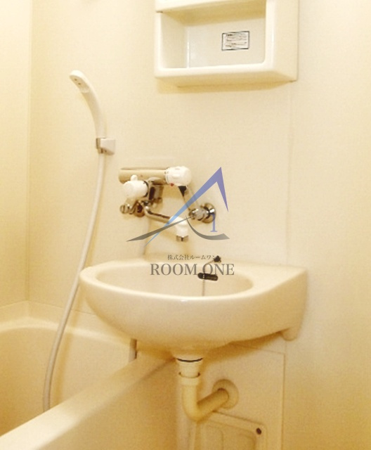 ルーブル千鳥町の洗面所|洗面台です。