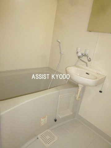 第1セイコーメゾンの浴室|※別号室・同間取りの参考写真です