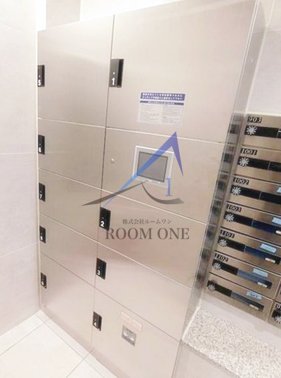 ディアレイシャス北千住のその他共用部分|宅配ボックスです。