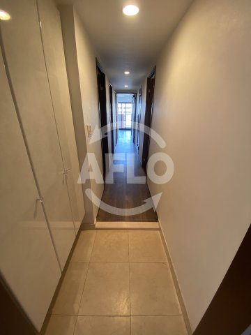 ファミール上町台パークサイド　中央小学校区の玄関|ファミール上町台パークサイド　玄関