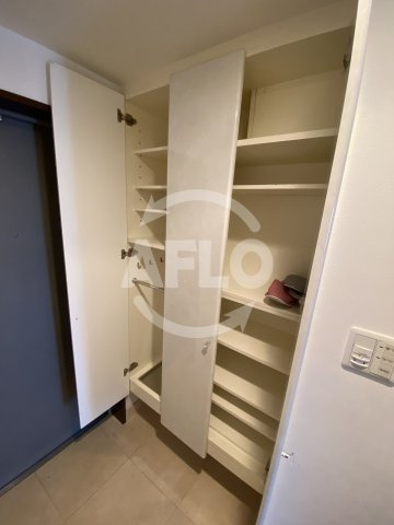 ファミール上町台パークサイド　中央小学校区の内装|ファミール上町台パークサイド　シューズボックス