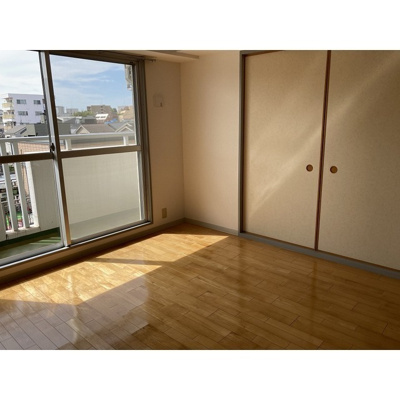 【寝室】 | グレイス大森