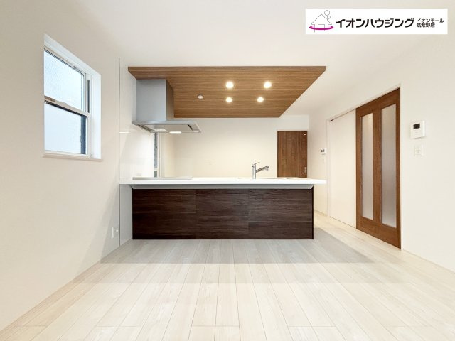 太宰府市第1石坂　２号棟