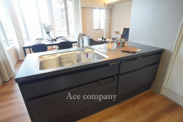 【キッチン】 | ザ・上本町タワー | 食洗機＆浄水器付きのシステムキッチン新調です☆