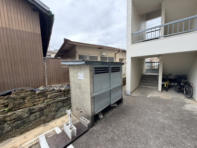 鳴戸マンションのその他