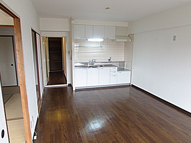 メービウス仁川の居間・リビング