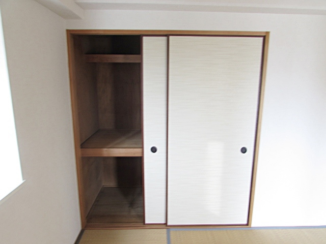 メービウス仁川の収納