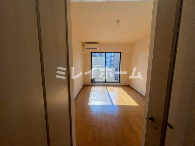 グランドフォーレヤマモトの居間・リビング|同建物内、別のお部屋の参考写真になります。