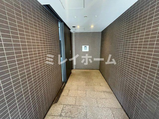 グランドフォーレヤマモトのエントランス