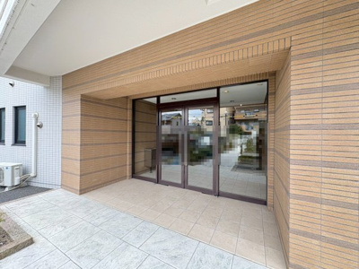 【エントランス】 | スローハス コート