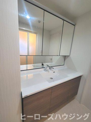 【玄関】 | 淀川ビル