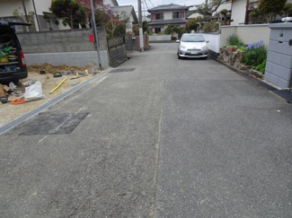 【前面道路含む現地写真】 | 川西市大和東2丁目16の13　　新築一戸建て