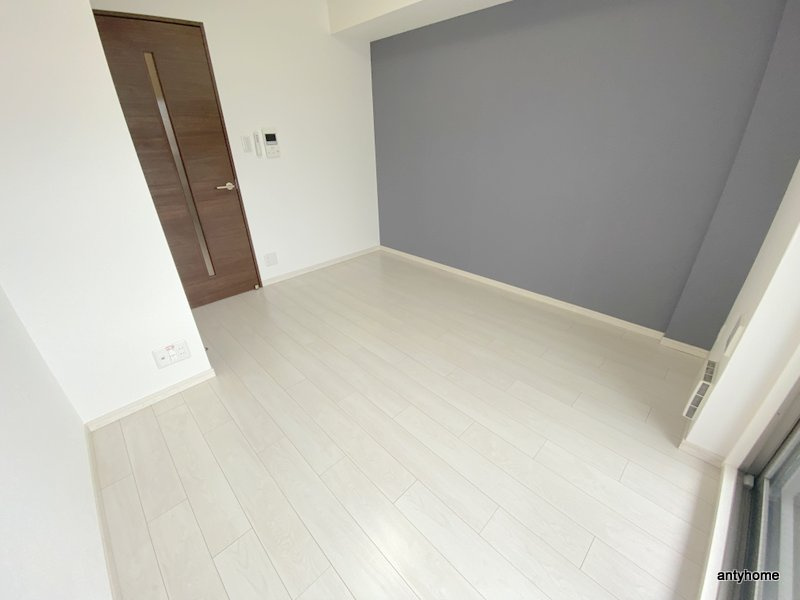 ライブカーサ上新庄　仲介手数料無料の居間・リビング