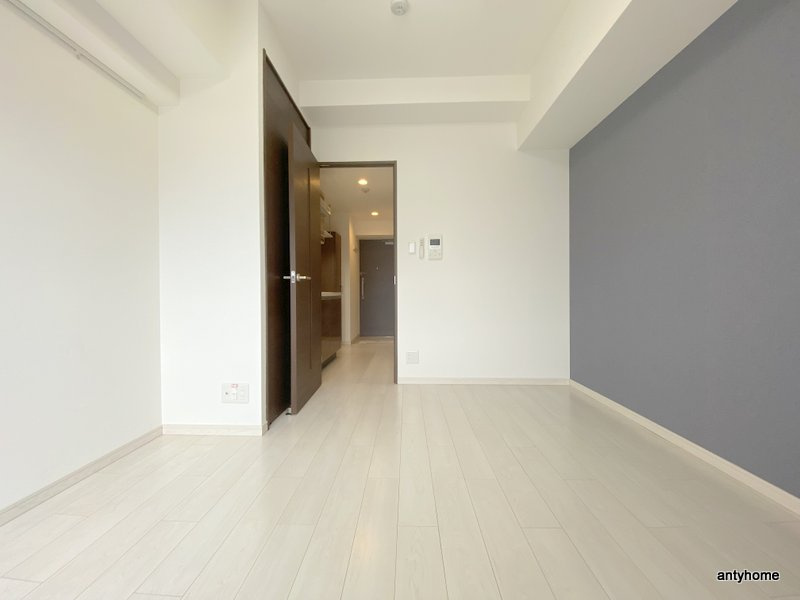 ライブカーサ上新庄　仲介手数料無料の居間・リビング