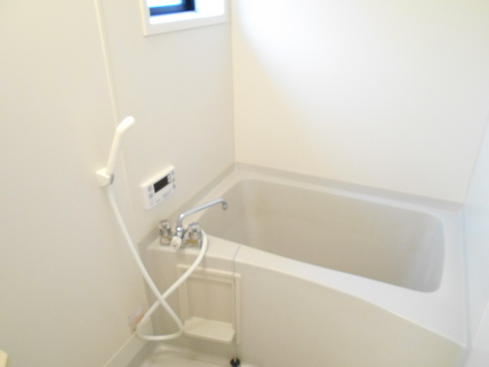 ラ・ポワール　Ａの浴室