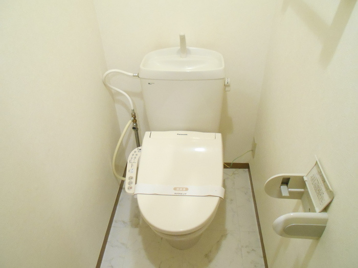 ラ・ポワール　Ａのトイレ