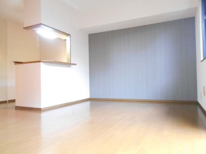 ラ・ポワール　Ａの居間・リビング