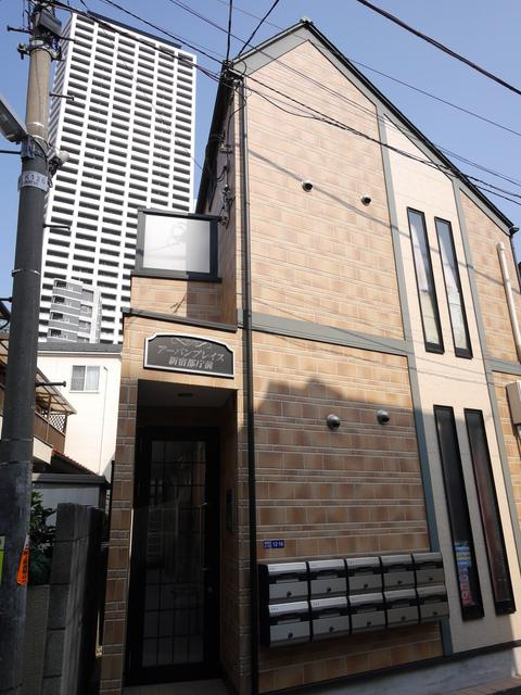 アーバンプレイス新宿都庁前 の外観|きれいな外観です