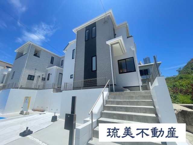糸満市兼城（全2棟）B号棟