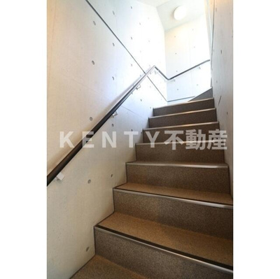 【その他共用部分】 | ウェルスクエアイズム武蔵小山ＳＯＵＴＨ | 階段 