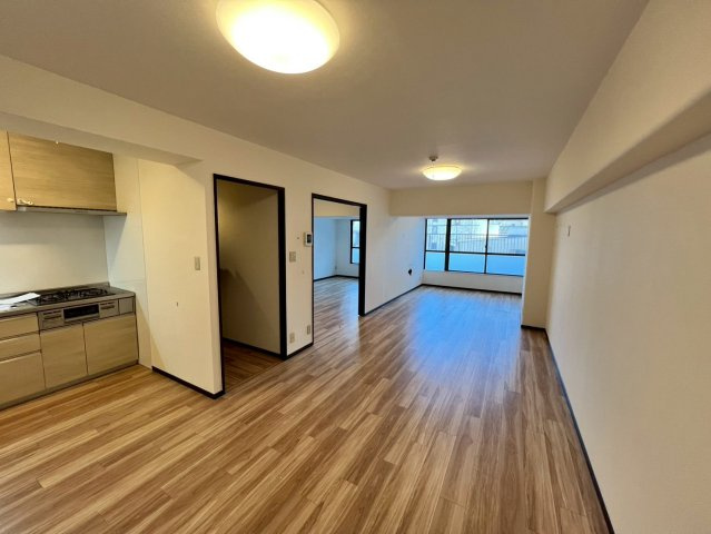 【居間・リビング】