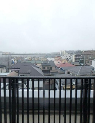 【バルコニー】 | ガーラ・ステーション横浜大口