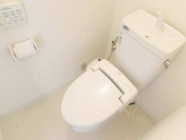 西宝仁川マンションのトイレ