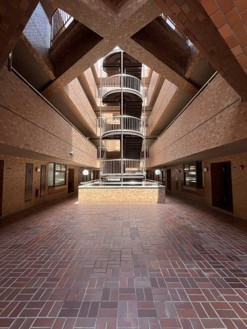 スカイプラザ赤坂のロビー