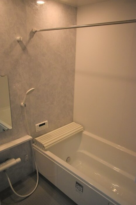 ブルースター　　刈谷市近郊の賃貸はクラスホーム刈谷店の浴室