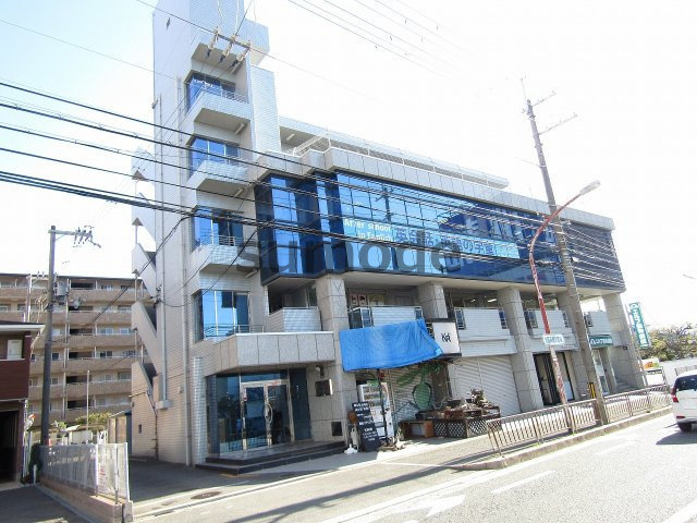 アメニテブィワ