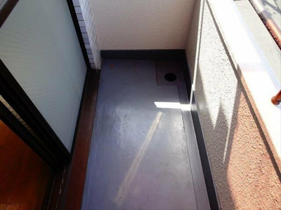 【バルコニー】