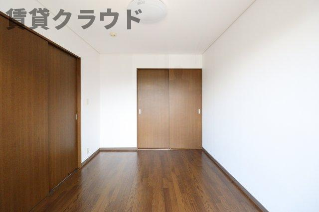 パールハイツ蘇我Ⅰの寝室|落ち着いた色調の寝室です