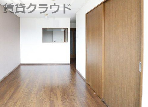 パールハイツ蘇我Ⅰの居間・リビング|使いやすい居間です